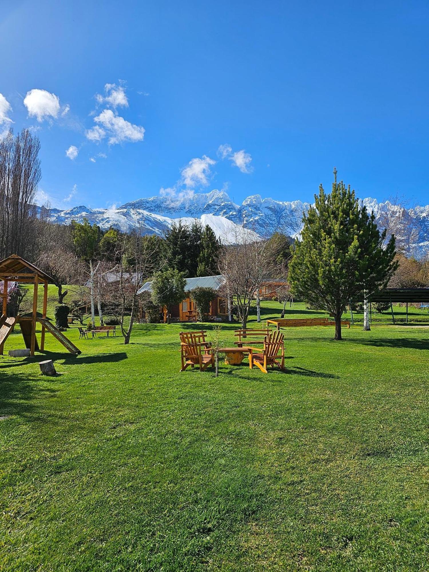 La Yaya - Turismo Lodge El Bolson